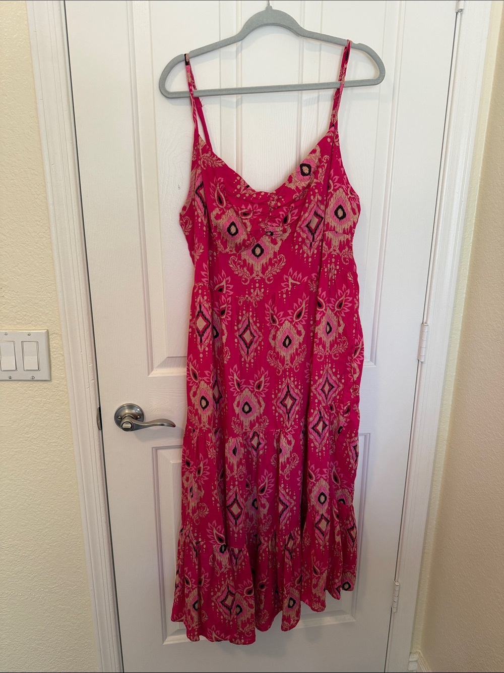 Cider Pink Printed Spaghetti-Strap Midi Dress